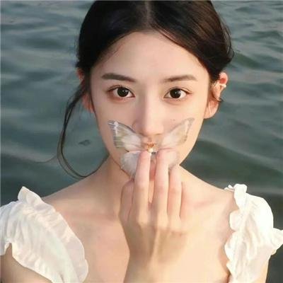 白人男孩